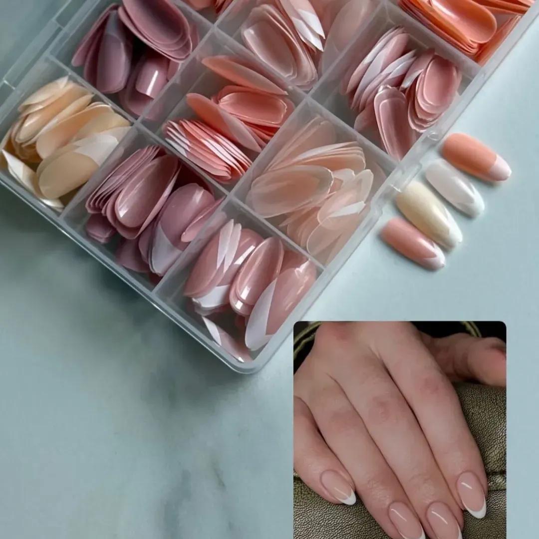 144 Pcs Multicolor False Nails Set with Nail Glue – Reusable Nail Tips for Nail Art & Parties